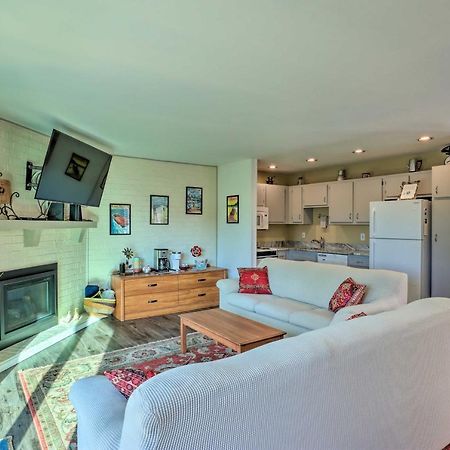 Interlaken Villa With Patio, Steps To Ridge Resort! Lake Geneva Bagian luar foto