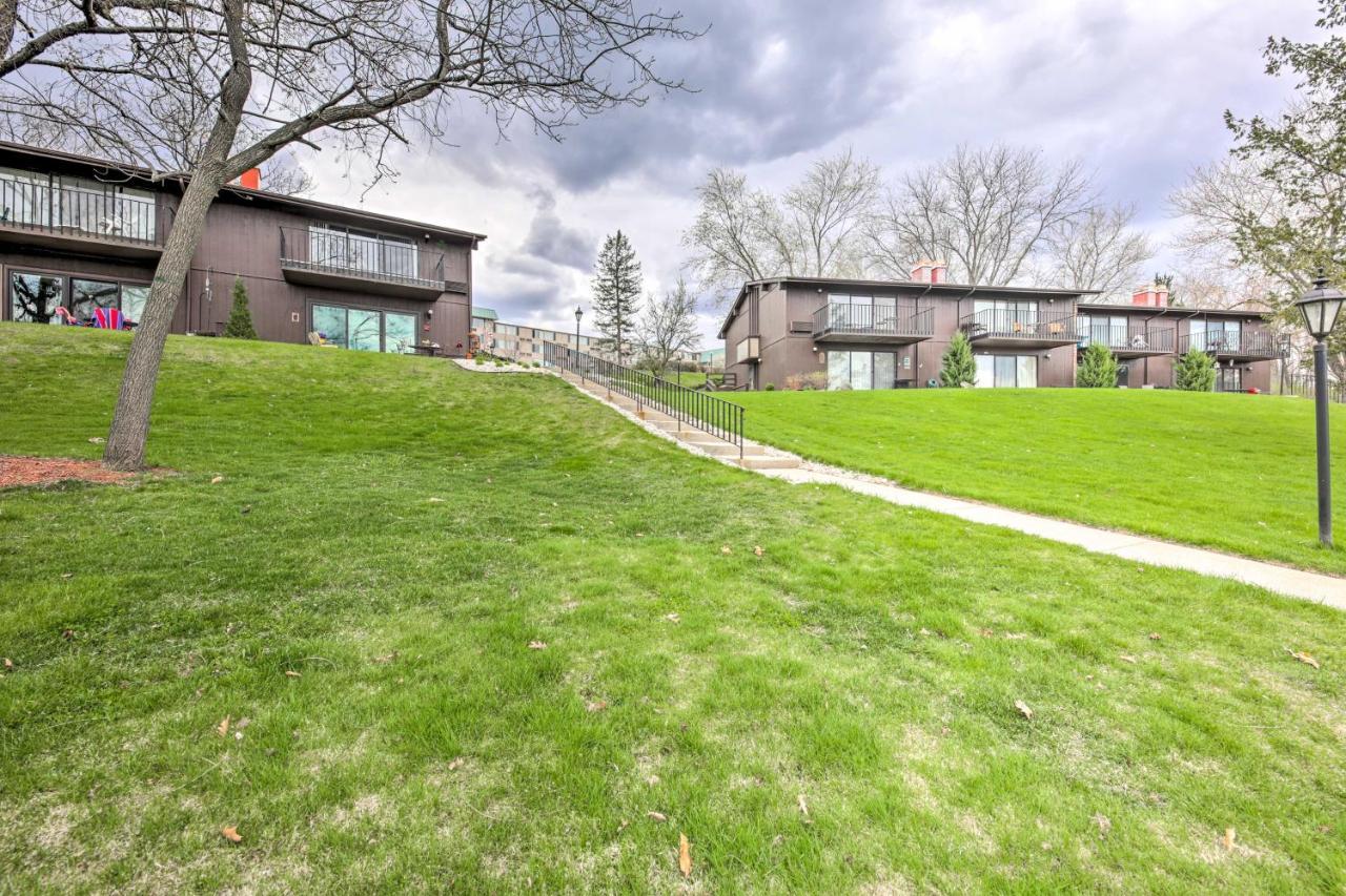 Interlaken Villa With Patio, Steps To Ridge Resort! Lake Geneva Bagian luar foto